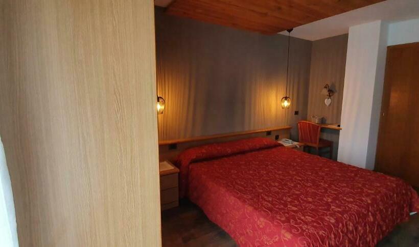 חדר סטנדרט עם מרפסת, Ciampian