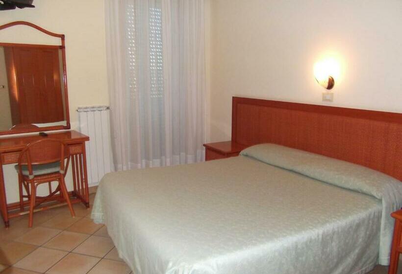 스탠다드 룸, Dei Messapi