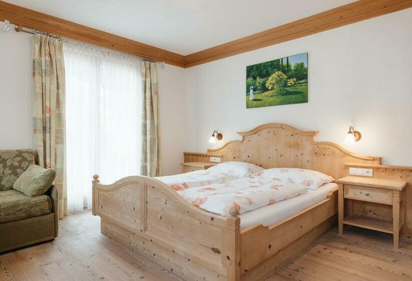 חדר סטנדרט עם מרפסת, Garni Ciasa Urban