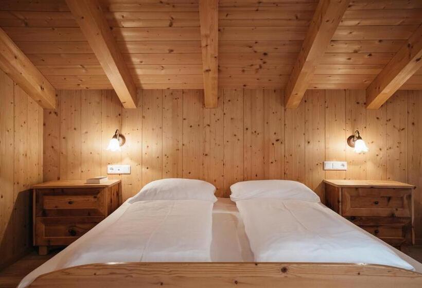 סטודיו סטנדרט עם מרפסת, Garni Ciasa Urban