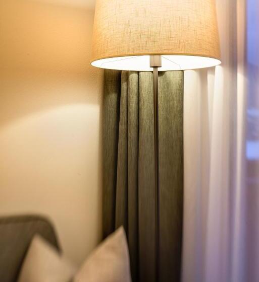 スタンダードシングルルーム, Genziana