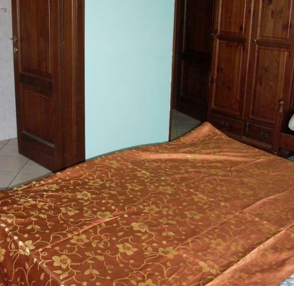 غرفة قياسية ثلاثية, Il Rifugio