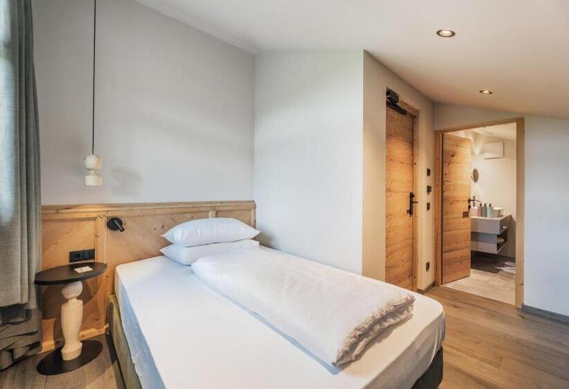 Номер Стандарт Индивидуальный, La Cort My Dollhouse Adults Only