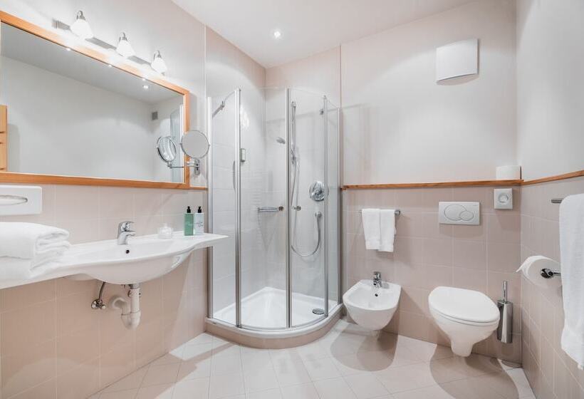 Номер Стандарт, La Cort My Dollhouse Adults Only