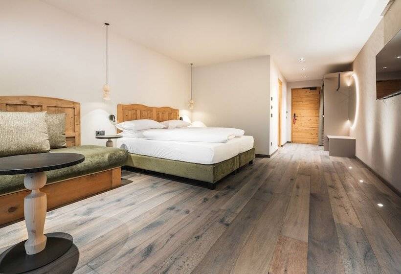 Номер Стандарт, La Cort My Dollhouse Adults Only