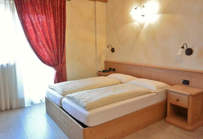 Camera Standard, La Tea