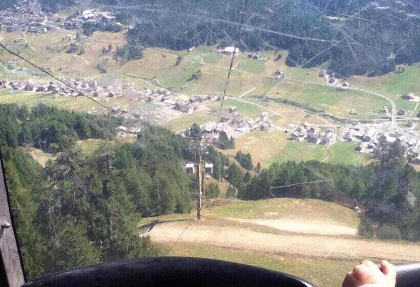 Appartamento 1 Camera da Letto Vista Giardino, La Tea