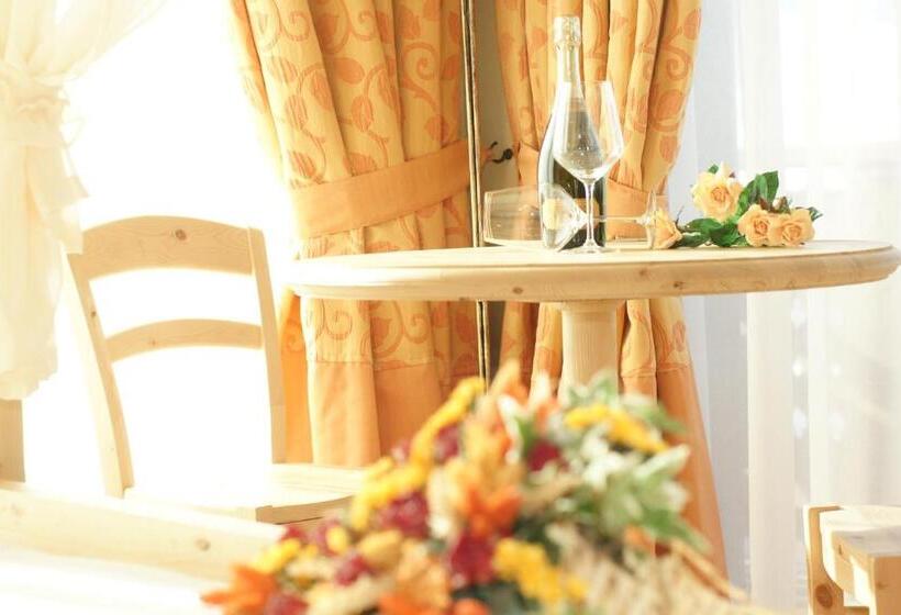 Appartamento 1 Camera da Letto Piano Terra, La Tea