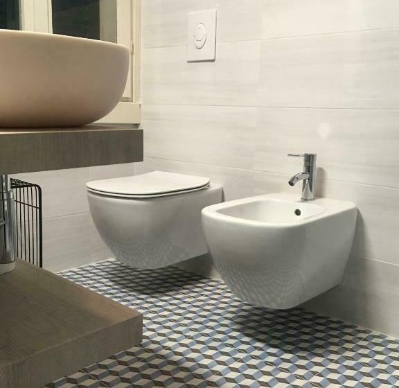 Номер Стандарт, Moniga