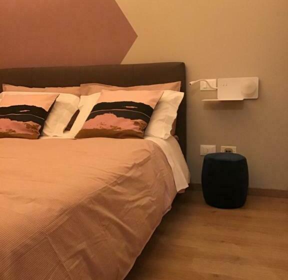 Номер Стандарт Индивидуальный, Moniga