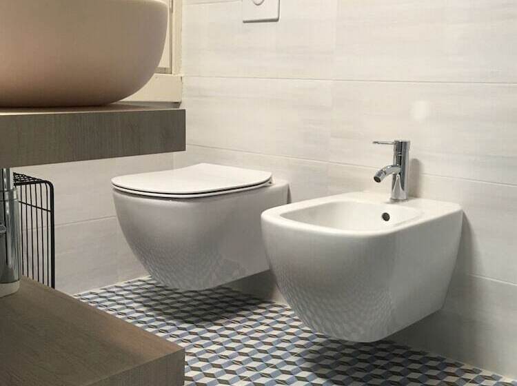 Номер Стандарт Индивидуальный, Moniga