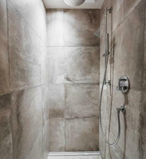 Номер Economy, La Cort My Dollhouse Adults Only