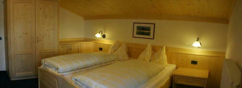 חדר סטנדרט עם מרפסת, Pension Enzian