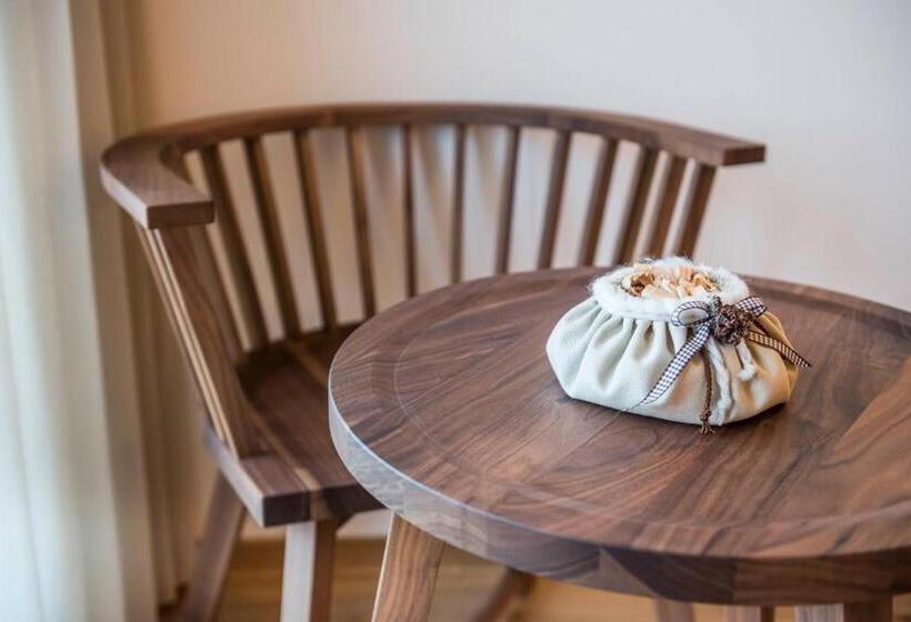 발코니가 있는 스위트, Pension Haus Tirol