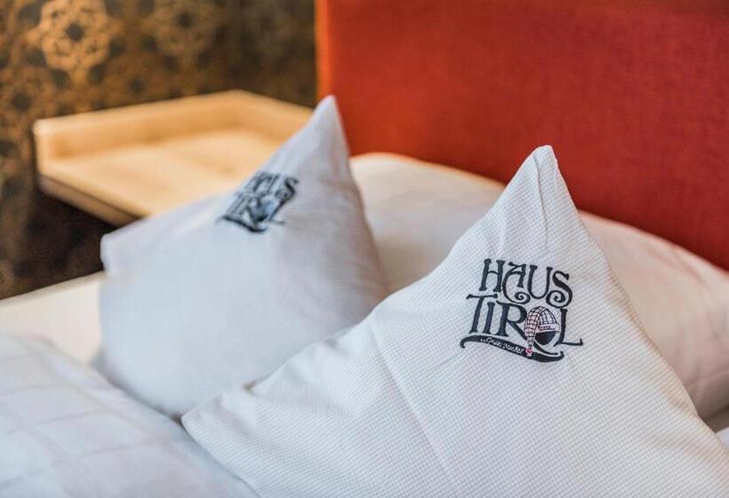 발코니가 있는 스위트, Pension Haus Tirol