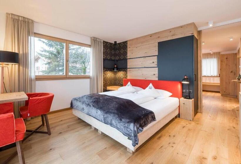 Люкс с Балконом, Pension Haus Tirol