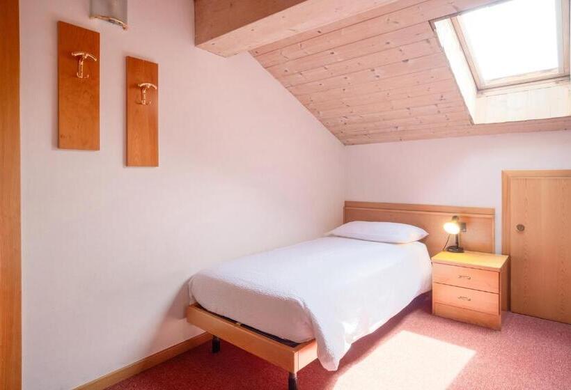 Pokój Rodzinny, Piccola Baita