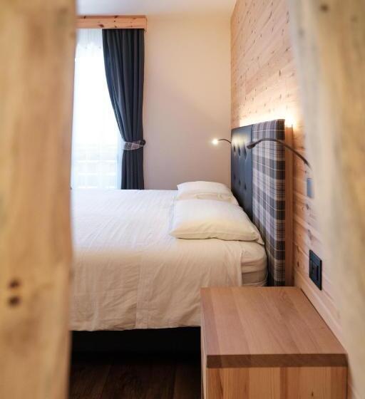 Pokój Rodzinny, Piccola Baita