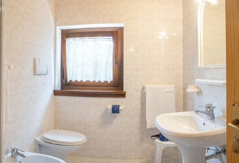 Pokój Rodzinny, Piccola Baita