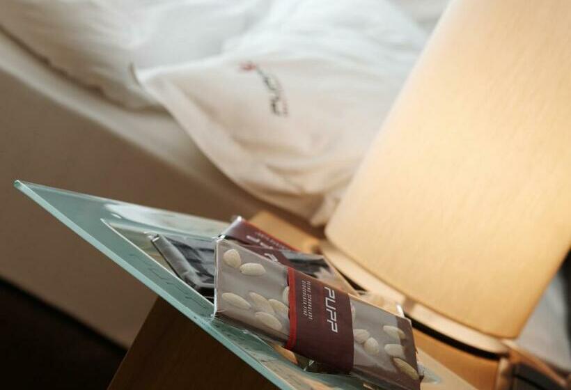 סוויטת ג'וניור עם טרסה, Soley Suites   Adults Only