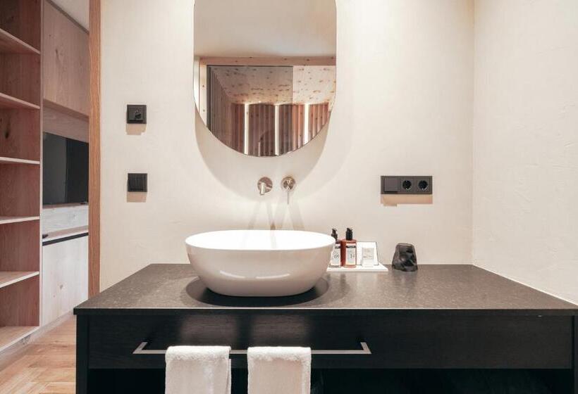 סוויטה, Soley Suites   Adults Only