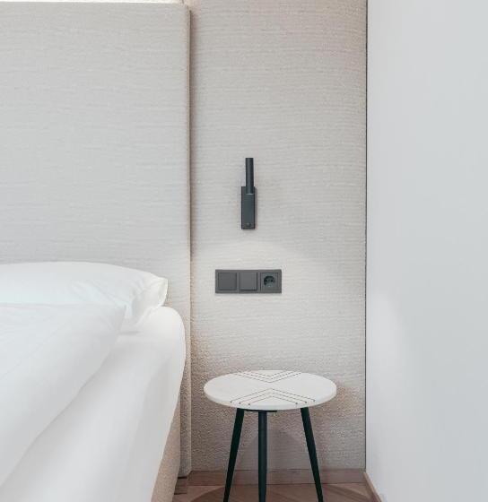 סוויטה, Soley Suites   Adults Only