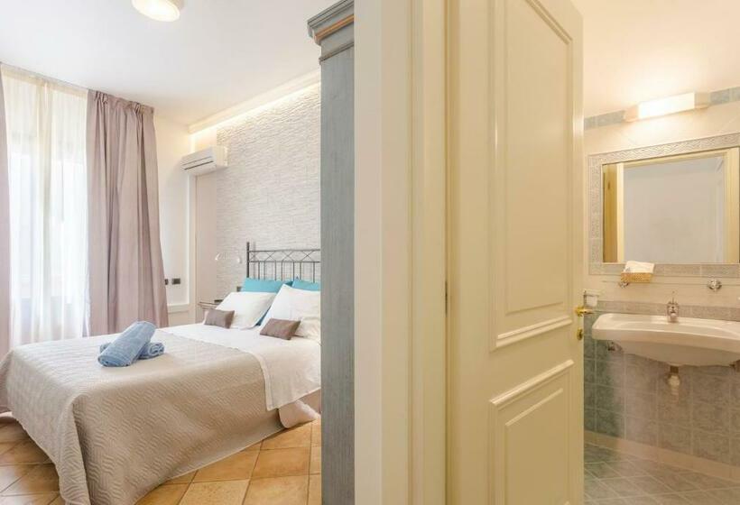 四人标准间, Trinacria