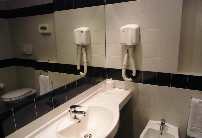 חדר סטנדרט, Valverde