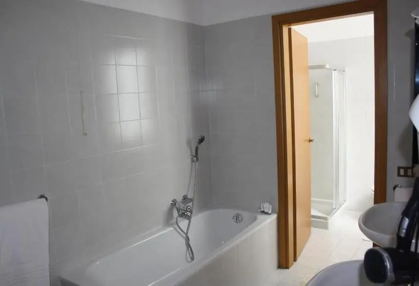 Habitació Quàdruple Estàndard, Vapore