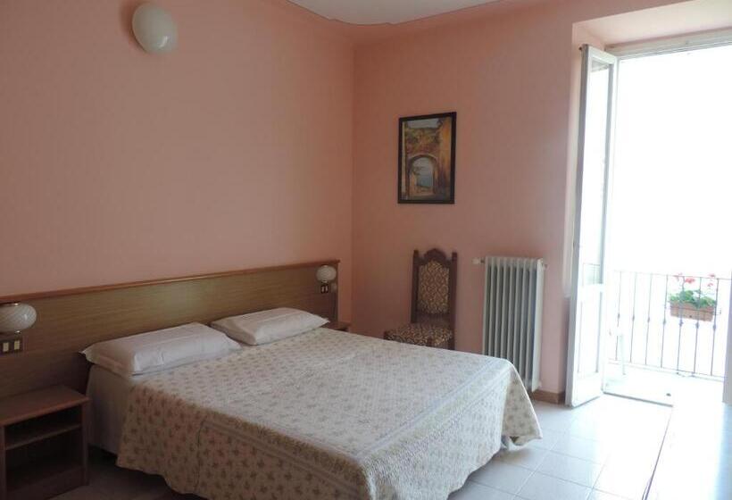 חדר סטנדרט נוף לאגם, Vapore