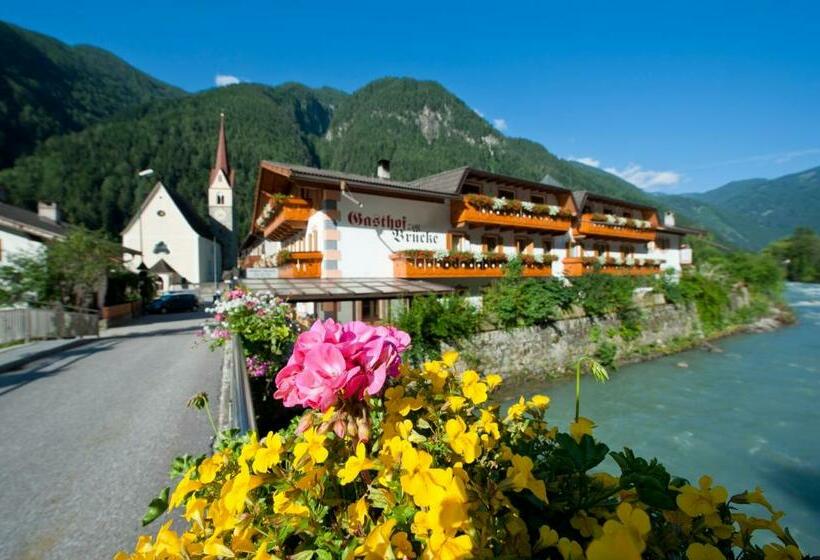 バルコニー付きスタンダードルーム, Zur Brücke   Your Home In Heart Of South Tyrol, With Brixencard And Free Parking