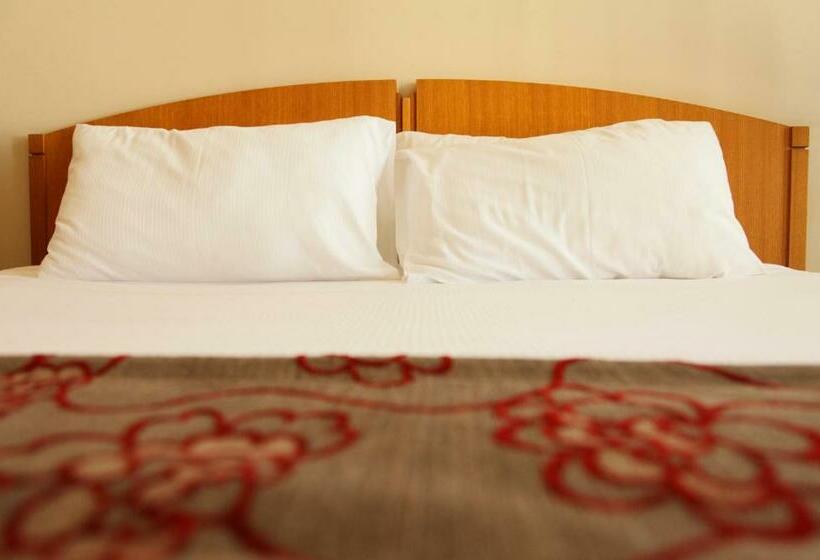 Номер Стандарт с Балконом, Zur Brücke   Your Home In Heart Of South Tyrol, With Brixencard And Free Parking