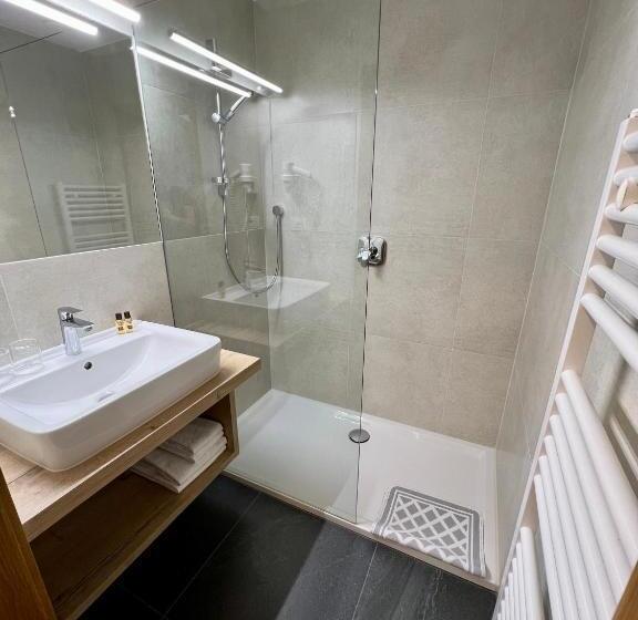 １ベッドルームアパートメント, Zur Brücke   Your Home In Heart Of South Tyrol, With Brixencard And Free Parking