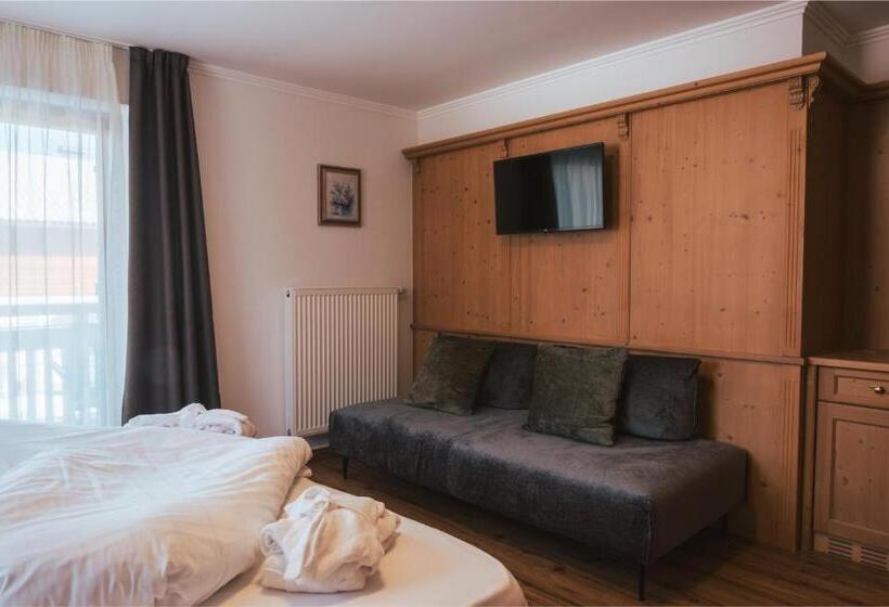 חדר דלוקס, Parkhotel Holzerhof