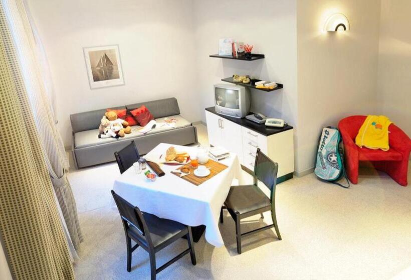 شقة غرفة نوم واحدة مطلة على المدينة, Residence Le Terrazze