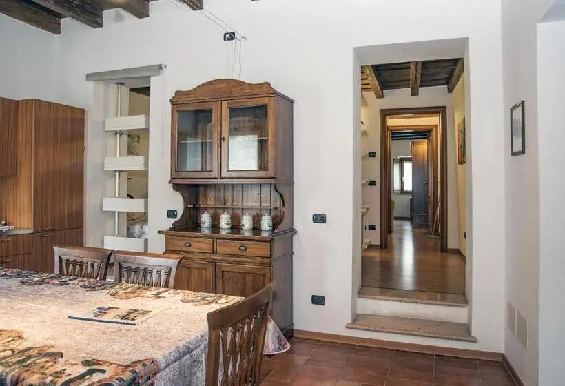 Perhehuoneisto, Residence Villa Vinco
