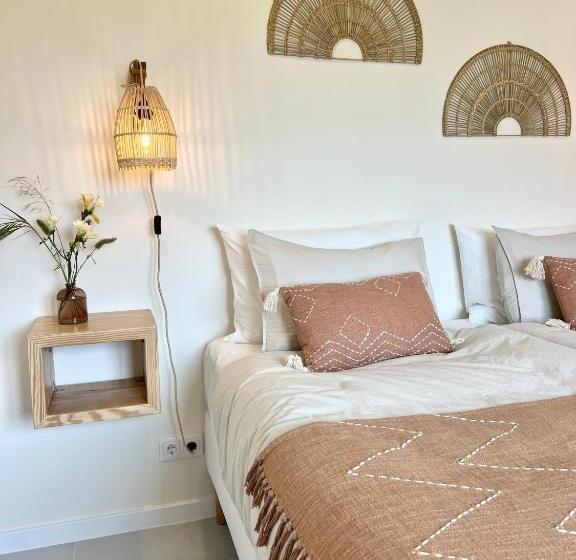 غرفة ديلوكس, Sunday Morning Guesthouse