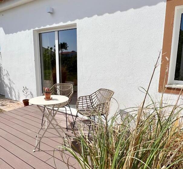 غرفة ديلوكس, Sunday Morning Guesthouse