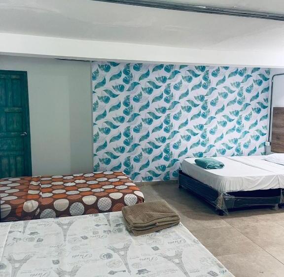 غرفة قياسية رباعية مطلة على الحديقة, Tierra Nueva Campestre