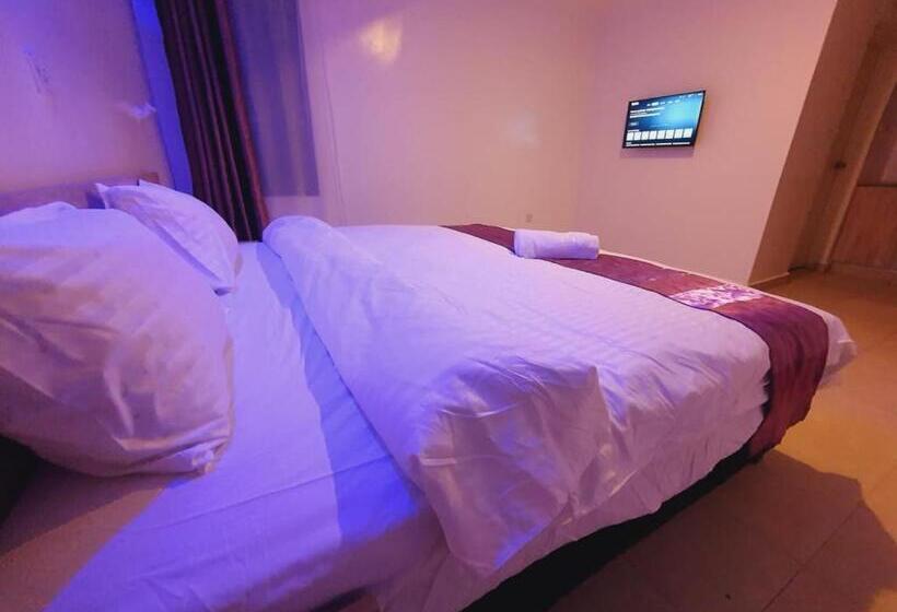 اتاق استاندارد, Comfort E Suites