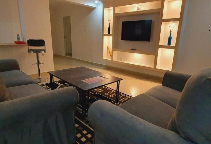 سوئیت 2 خوابه, Comfort E Suites