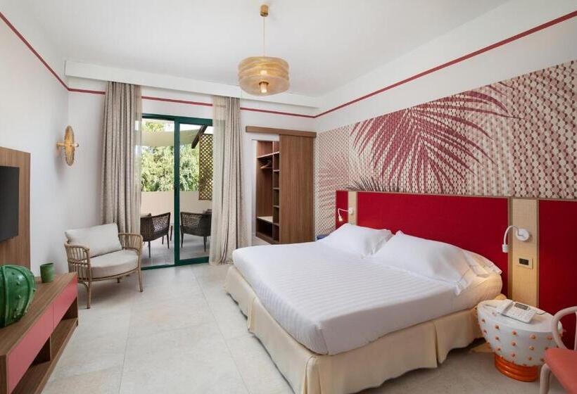 Полулюкс Повышенной Комфортности, Voi Tanka Selected