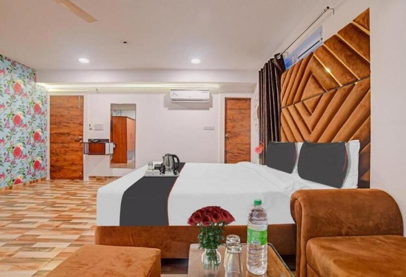 סוויטת סופריור, Western Arc