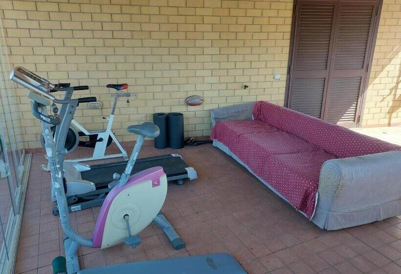 带大床的高级房间, Al Capolinea