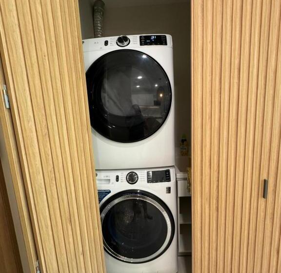 דירת שני חדרים, 2 Bedroom Jungle View Penthouse With Pool & Jacuzzi