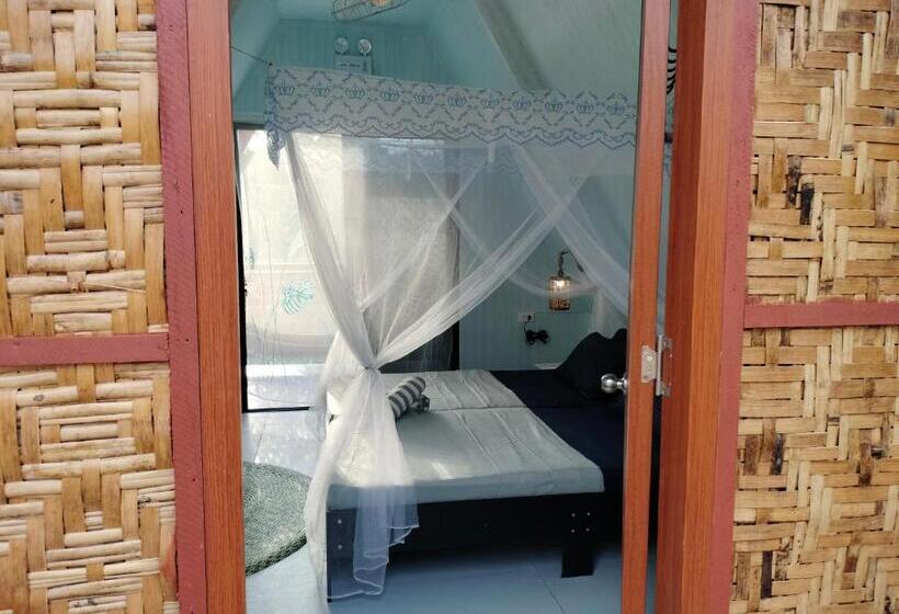 Номер Стандарт с Балконом, Riu Del Mar Hostel