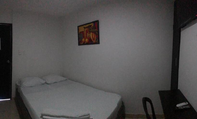 آپارتمان 1 خوابه با تراس, Siete Mares