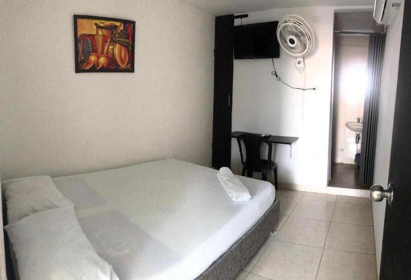 آپارتمان 1 خوابه با تراس, Siete Mares