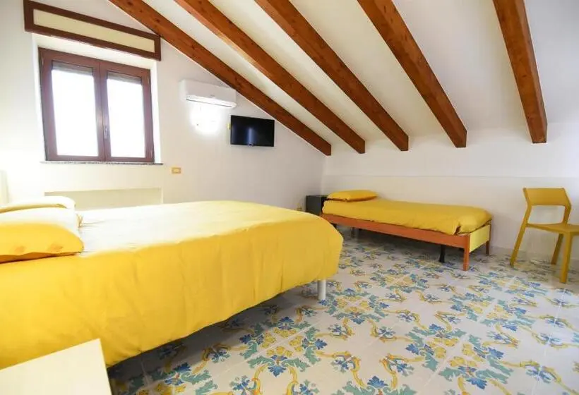 اتاق خانوادگی, B&b Il Bivio Sui Sentieri