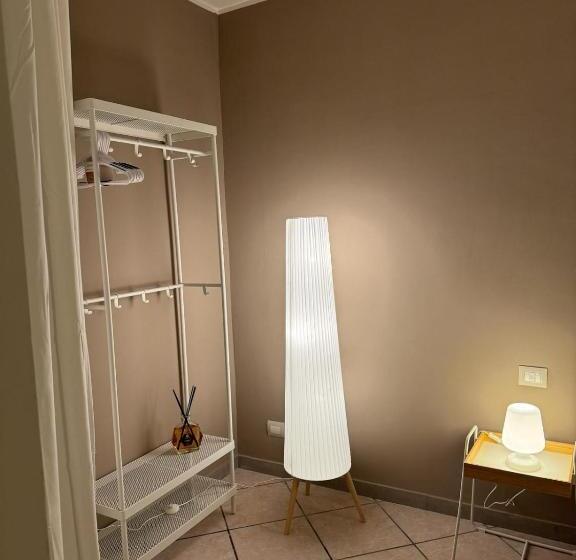 اتاق لوکس چهار تخته, 4th Floor Caserta